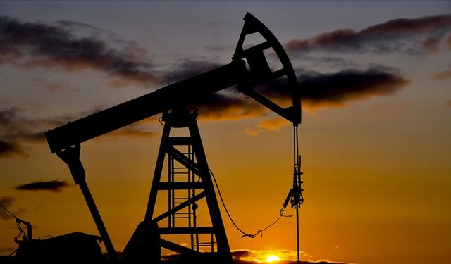 Rusya’nın petrol geliri, artan petrol fiyatlarıyla Ağustos'ta 11 ayın rekorunu kırdı
