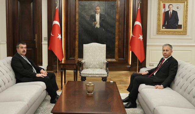 Milli Eğitim Bakanı Tekin'den, İçişleri Bakanı Ali Yerlikaya'ya teşekkür