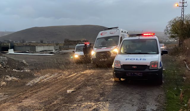 Kayseri'de fırtınada dengesini kaybedip inşaatın çatısından düşen işçi hayatını kaybetti