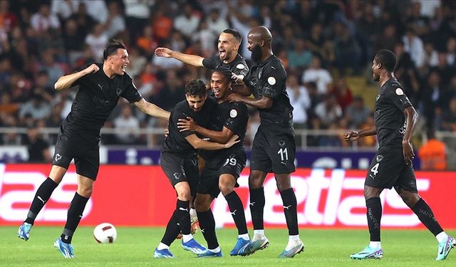 Hatayspor, Galatasaray'ın ligdeki yenilmezlik serisini bitirdi