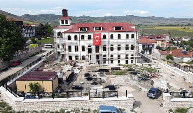 Amasya'daki 159 yıllık Kızlar Mektebi restorasyonla kütüphaneye dönüştürülüyor