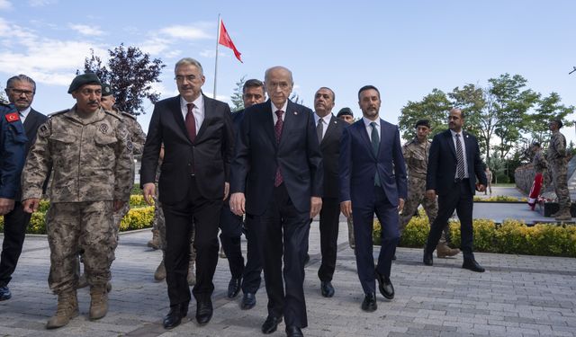 MHP Lideri Devlet Bahçeli, Özel Harekat Başkanlığını ziyaret etti