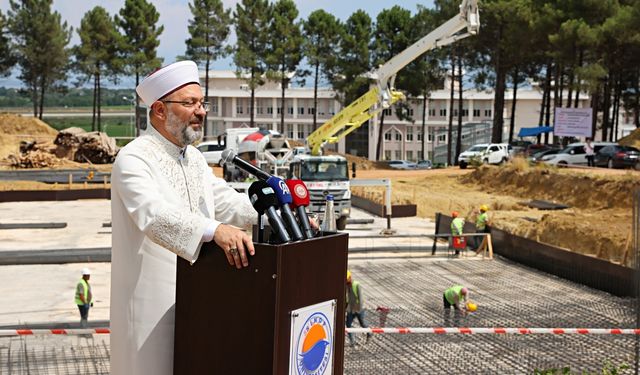 Diyanet İşleri Başkanı Erbaş, Sinop'ta cami temel atma törenine katıldı: