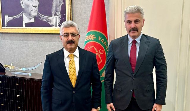MHP Merkez Disiplin Kurulu Başkanı Alperen'den, Yargıtay Cumhuriyet Başsavcısı Muhsin Şentürk'e ziyaret