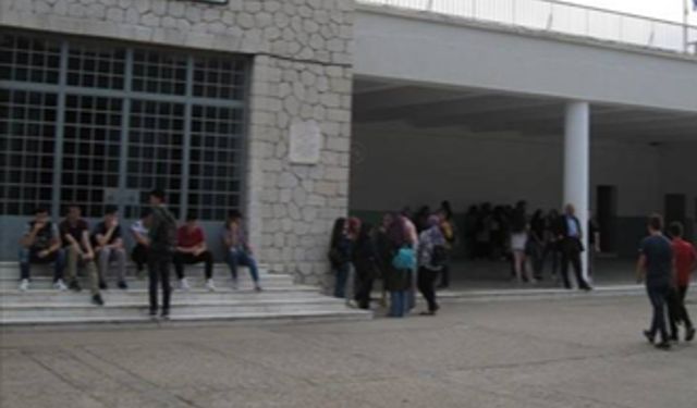 Yunanistan Batı Trakya’daki dört Türk okulunu kapatıyor!