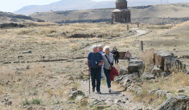 "Dünya kenti" Ani'yi 8 ayda 79 bin 769 turist ziyaret etti