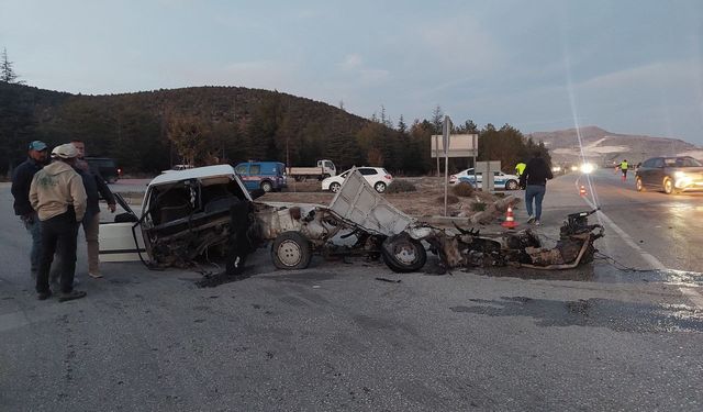 Burdur'da feci kaza: 6 yaralı