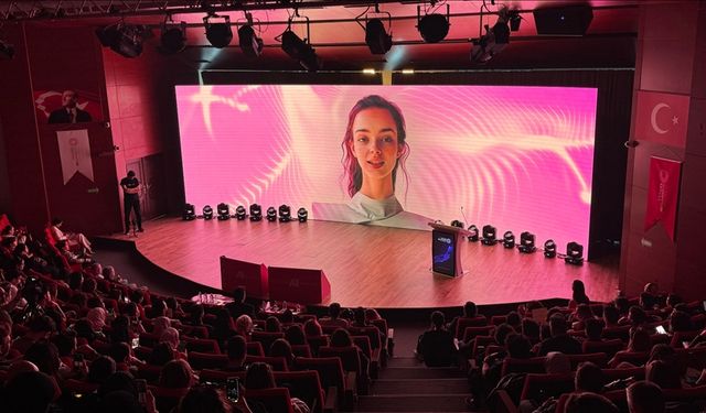 "Future AI Summit'25" zirvesi İstanbul'da başladı