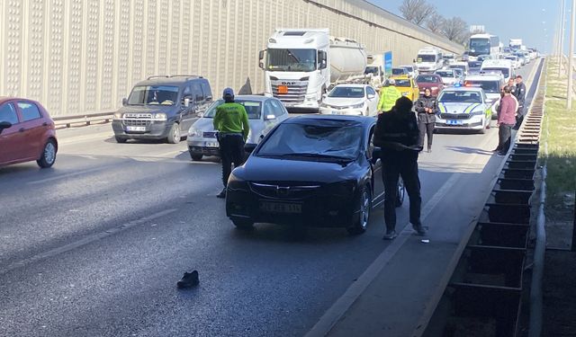 Eskişehir'de polisin kendisini sorgulamak istemesi üzerine alt geçide atlayan kişi yaralandı