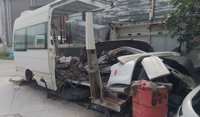 Antalya merkezli "change" araç operasyonunda 2 kişi tutuklandı