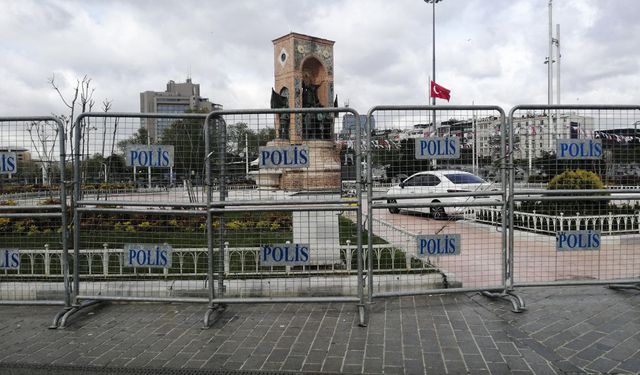Taksim'de 1 Mayıs öncesi güvenlik önlemleri alındı