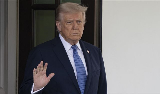 Trump, ikinci döneminin 100. gününde göçmenlik ve güvenlik alanında üç kararname imzaladı