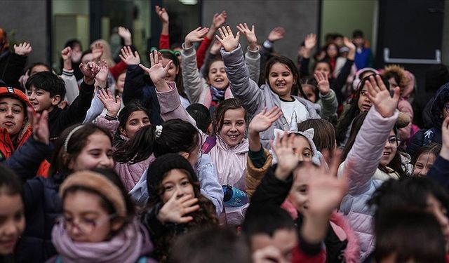 Okullarda ara tatil sonrası ilk ders zili çaldı