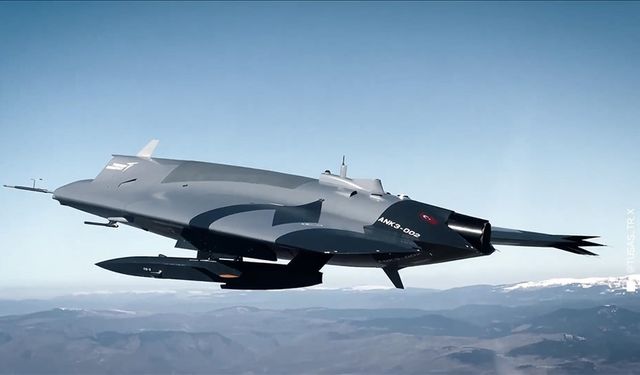 ANKA III'ten Süper Şimşek'le hedefe başarılı atış