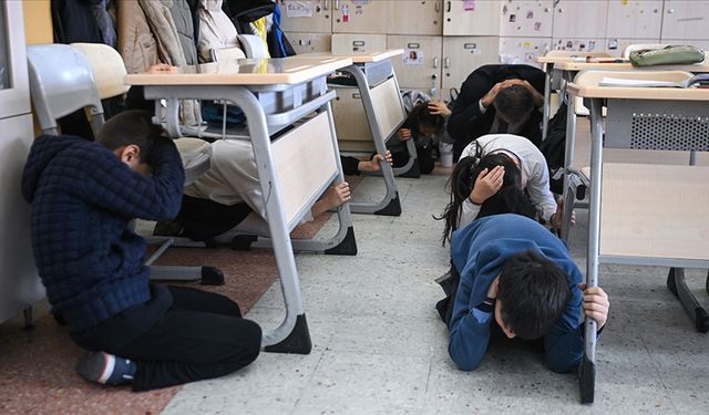 İstanbul'daki okullarda 28 Nisan'da ilk ders "Afet Farkındalığı Eğitimi" olacak
