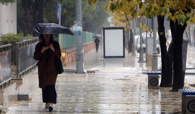 Muğla, Aydın ve Denizli için kuvvetli gök gürültülü sağanak uyarısı