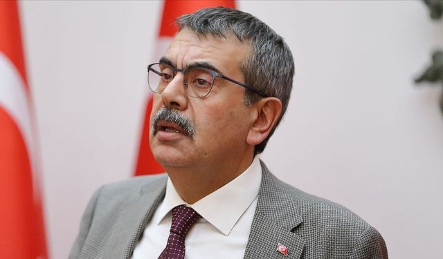 Milli Eğitim Bakanı Tekin, proje okullarındaki öğretmenlerin yer değişikliğine ilişkin açıklama yaptı