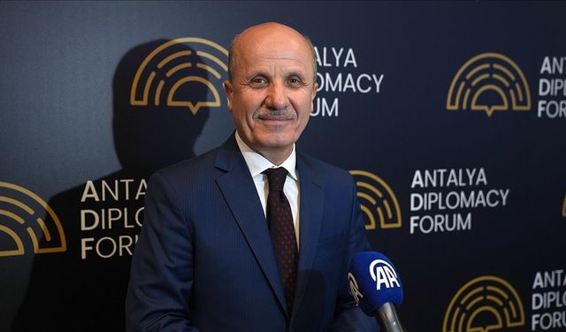 Üniversitelerde yapay zeka ağı genişliyor