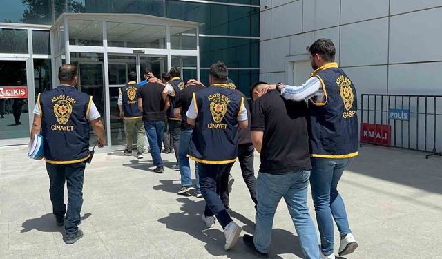 İki kişinin yaralandığı silahlı kavgada 5 kişi gözaltına alındı