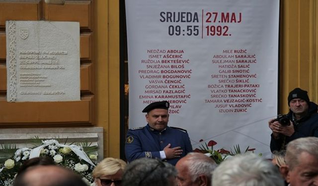 Saraybosna’da Ekmek Kuyruğu Katliamı 33 Yıl Sonra Gözyaşlarıyla Anıldı