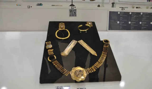 Kars'ta Ani Ören Yeri'ndeki kazılarda bulunan eserler sergilendi