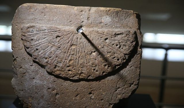 Ani’de Zamanı Aydınlatan Miras: 1000 Yıllık Güneş Saati Ziyarete Açıldı