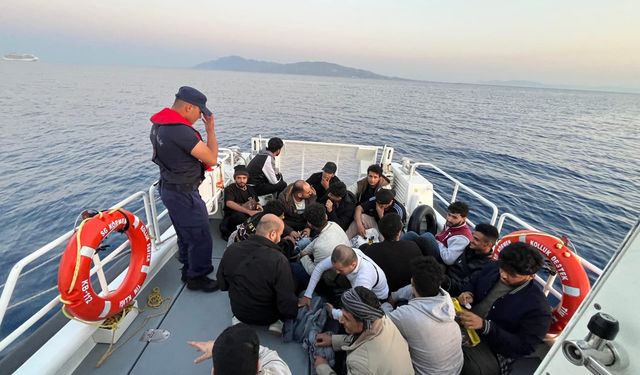 Muğla'da 44 düzensiz göçmen kurtarıldı