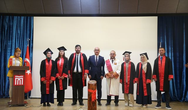 Muş Alparslan Üniversitesi'nde mezuniyet töreni düzenlendi