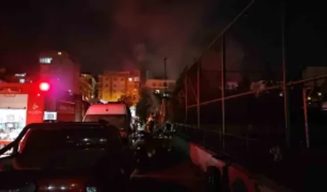 Bahçelievler’de Oto Tamirhanesinde Korkutan Yangın