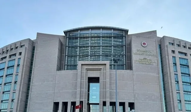 İBB'ye yönelik yolsuzluk soruşturmasında gözaltına alınan şüphelilerden 6'sı tutuklandı