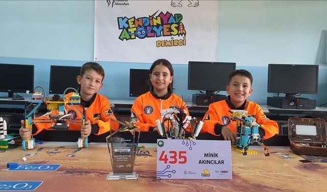 "Minik Akıncılar"ın hedefi Dünya Robot Olimpiyatı'nda şampiyonluk