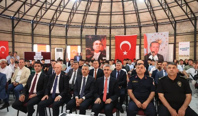 "Türkiye Yüzyılı'nda Maziden Atiye Edirne" programı başladı