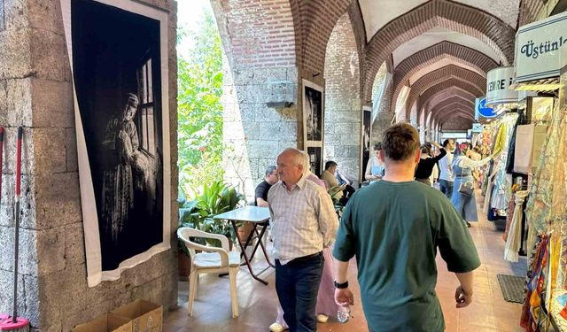 Bursa Kozahan’da İpek Baskı Atölyesi Ziyaretçileri Büyüledi
