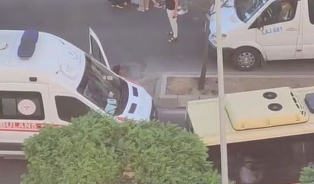 Beylikdüzü’nde yolun karşısına geçmek isteyen kadına araba çarptı