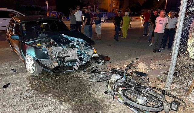 Burdur’da otomobil ile çarpışan motosiklet sürücüsü öldü, 1 yaralı