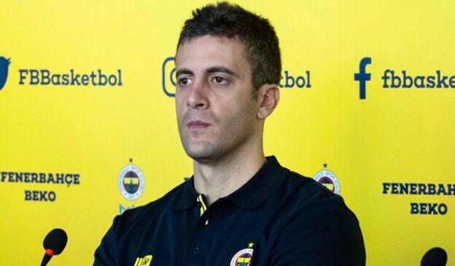 Fenerbahçe Beko Genel Menajeri Derya Yannier, Avrupa Ligi Yılın Yöneticisi ödülünü kazandı