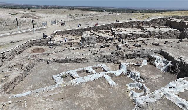 Oylum Höyük'te 2025 kazıları başladı