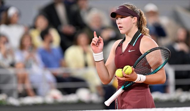 Zeynep Sönmez, Wimbledon Tenis Turnuvası'na 3. turda veda etti