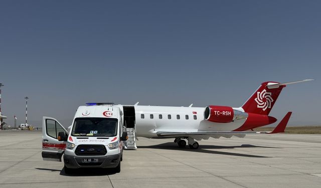 Ağrı'da kalp rahatsızlığı olan bebek ambulans uçakla Ankara'ya gönderildi