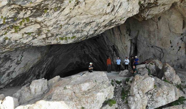 Engizek Yaylası’ndaki mağara turizme kazandırılmayı bekliyor