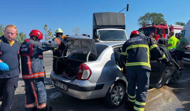 Ordu’da otomobil ile kamyonet çarpıştı: 5 yaralı