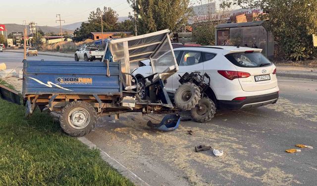 Cip çapa motoruna çarptı: 1 yaralı