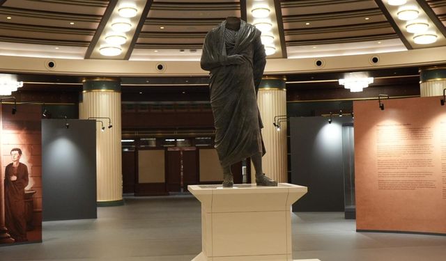 "Arkeolojinin Altın Çağı" Sergisi ziyaretçileriyle buluştu
