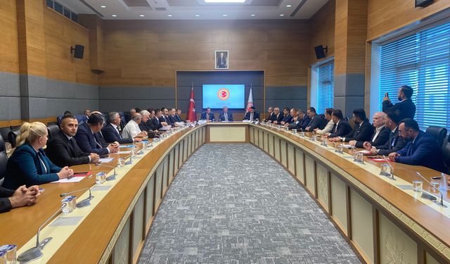 “Terörsüz Türkiye” İçin Kararlılık Mesajı: Şehit Yakınları ve Gazilerle Yeni Kanun Teklifi Masada