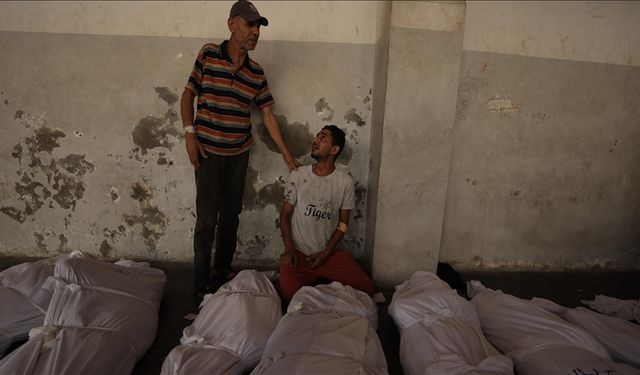 İsrail'in Gazze'ye düzenlediği son saldırılarda 15 kişi hayatını kaybetti