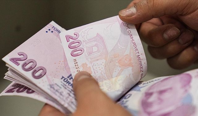 Evde bakım yardımı ödemeleri hak sahiplerinin hesaplarına yatırılmaya başlandı