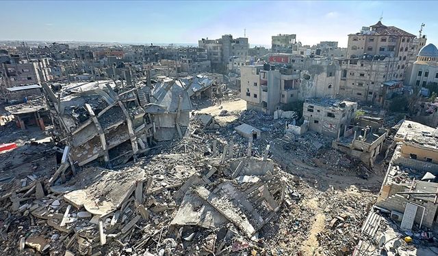 İsrail'in Gazze'ye saldırılarında can kaybı son 24 saatte 100 artarak 61 bin 599'a çıktı