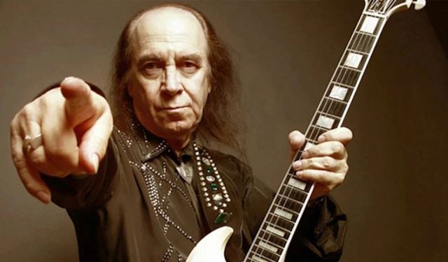 Anadolu rock müziğinin öncüsü: Erkin Koray