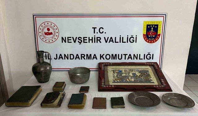 Nevşehir’de 12 parça tarihi eser ele geçirildi
