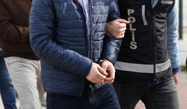 'Sigorta yapma' vaadiyle 65 kişiyi 3 milyon TL dolandırdılar